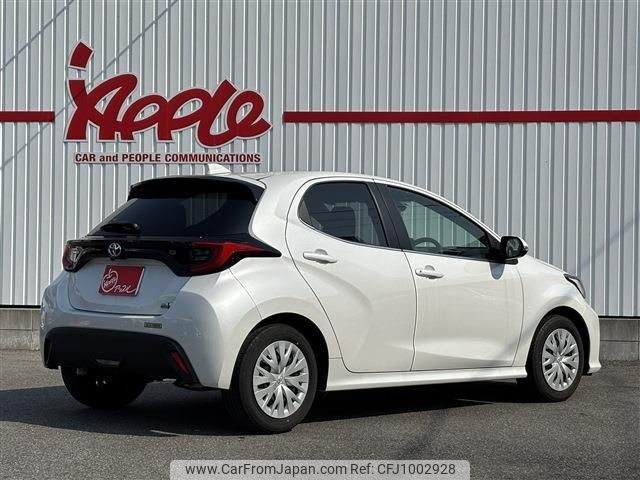 toyota yaris 2022 -TOYOTA--Yaris 6AA-MXPH10--MXPH10-2113797---TOYOTA--Yaris 6AA-MXPH10--MXPH10-2113797- image 2