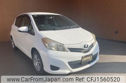 toyota vitz 2013 CFJ1560520