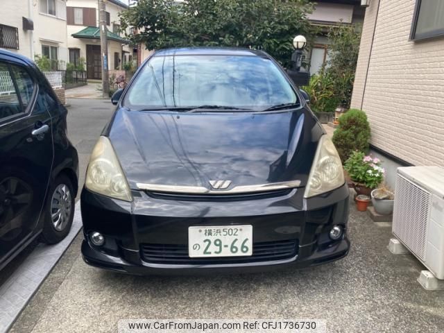 toyota wish 2004 CFJ1736730 image 1