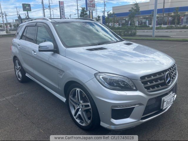 mercedes-benz amg 2014 CFJ1745028 image 1