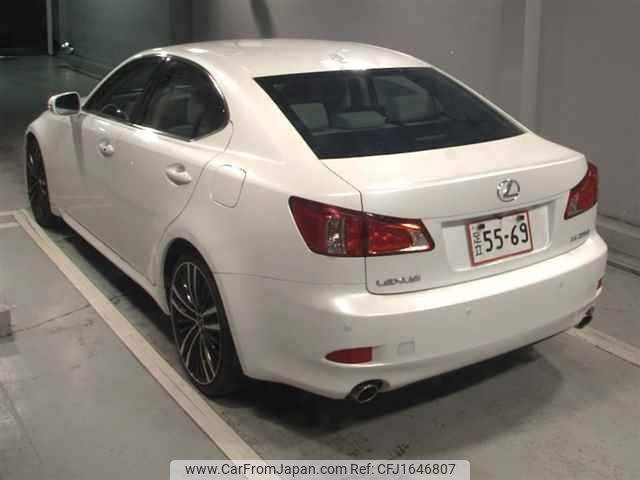 lexus is 2012 CFJ1646807 image 2