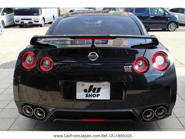 nissan gt-r 2015 CFJ1899205 image 2