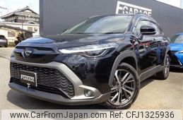 toyota corolla-cross 2023 CFJ1325936