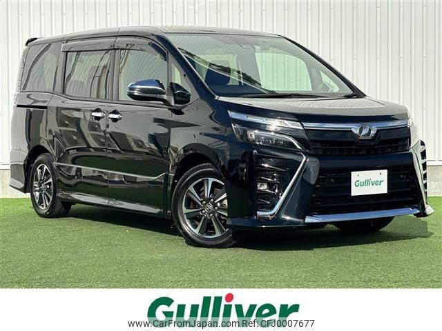 toyota voxy 2019 -TOYOTA--Voxy DBA-ZRR80W--ZRR80-0528698---TOYOTA--Voxy DBA-ZRR80W--ZRR80-0528698- image 1