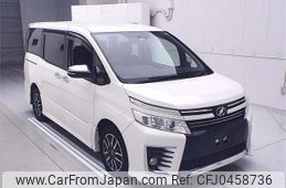 toyota voxy 2015 CFJ0458736