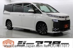 toyota voxy 2023 CFJ1811017