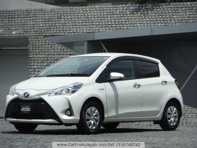 toyota vitz 2018 -TOYOTA--Vitz DAA-NHP130--NHP130-2035340---TOYOTA--Vitz DAA-NHP130--NHP130-2035340- image 2