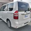 toyota noah 2013 quick_quick_DBA-ZRR70G_ZRR70-0554057 image 10