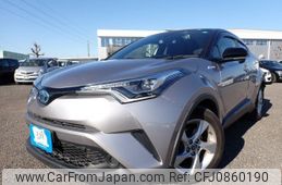 toyota c-hr 2018 N2025010004F-21