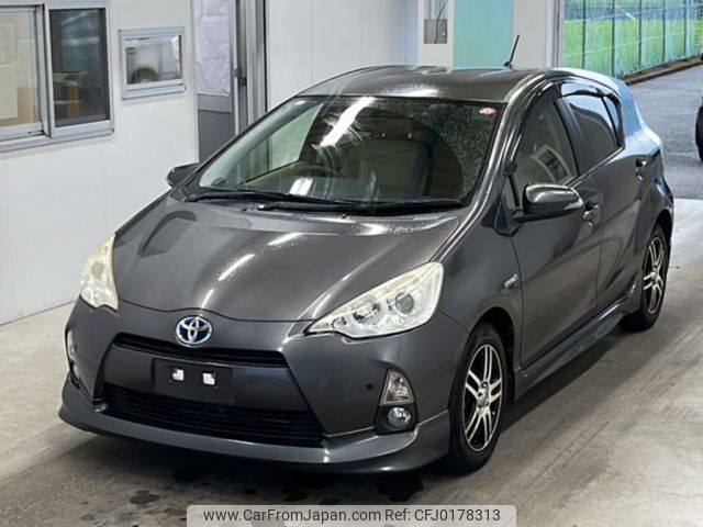 toyota aqua 2012 -TOYOTA--AQUA NHP10-6071861---TOYOTA--AQUA NHP10-6071861- image 1