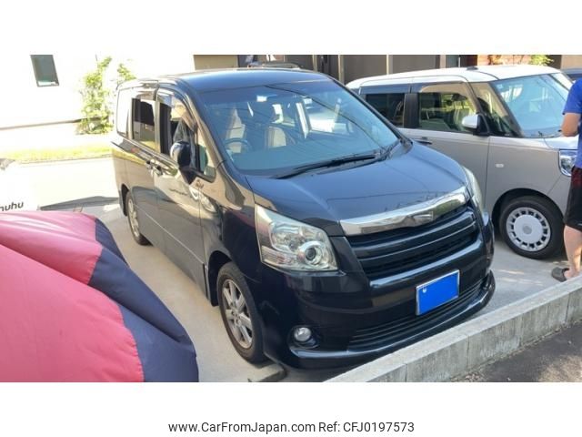 toyota noah 2008 -TOYOTA--Noah DBA-ZRR70W--ZRR70-0163693---TOYOTA--Noah DBA-ZRR70W--ZRR70-0163693- image 1