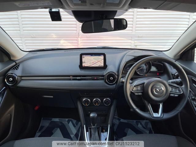 mazda demio 2017 CFJ1523212 image 2