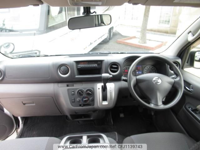 nissan nv350-caravan-van 2013 GOO_JP_700056043930250512002 image 2