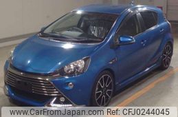 toyota aqua 2015 -TOYOTA--AQUA DAA-NHP10--NHP10-2404581---TOYOTA--AQUA DAA-NHP10--NHP10-2404581-