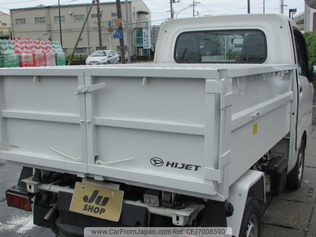 daihatsu-hijet-truck-2015-12659-car_73bb9de1-596a-49f6-ac37-41927c60002b