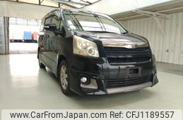 toyota noah 2008 ENHANCEAUTO_1_ea300070