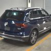 volkswagen tiguan 2019 -VOLKSWAGEN--VW Tiguan WVGZZZ5NZKW921055---VOLKSWAGEN--VW Tiguan WVGZZZ5NZKW921055- image 2