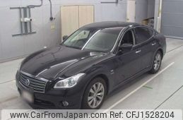 nissan fuga 2011 CFJ1528204