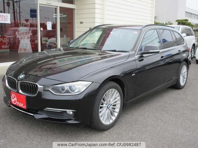 bmw 3-series 2014 -BMW--BMW 3 Series 3D20--0F792933---BMW--BMW 3 Series 3D20--0F792933- image 1