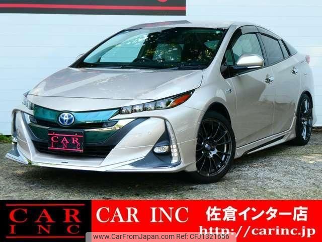 toyota prius-phv 2018 quick_quick_DLA-ZVW52_ZVW52-3086502 image 1