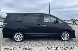 toyota vellfire 2012 NIKYO_GQ62280