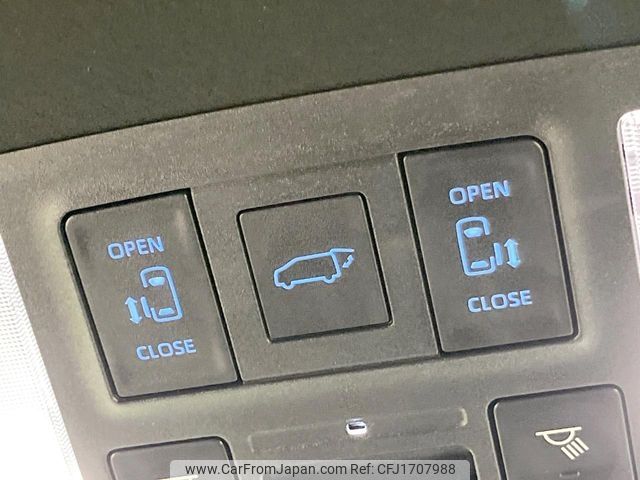 toyota noah 2025 CFJ1707988 image 2
