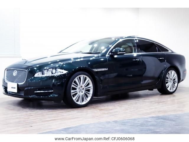 jaguar xj-series 2010 quick_quick_CBA-J12LA_SAJKC16P0ALV04320 image 1