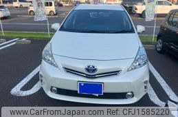 toyota prius-α 2012 CFJ1585220