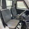 mitsubishi minicab-truck 2017 CFJ1530246 image 6