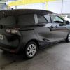 toyota sienta 2015 CFJ1850967 image 3
