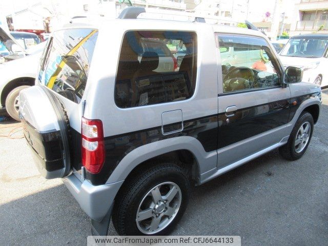 2010 Mitsubishi Pajero Mini H58A - Car Price $7,704