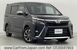 toyota voxy 2019 -TOYOTA--Voxy DBA-ZRR80W--ZRR80-0546394---TOYOTA--Voxy DBA-ZRR80W--ZRR80-0546394-