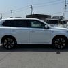 mitsubishi outlander-phev 2015 158 image 4