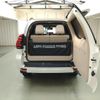 toyota land-cruiser-prado 2018 ENHANCEAUTO_1_ea299434 image 13