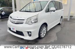 toyota noah 2013 -TOYOTA--Noah DBA-ZRR70W--ZRR70-0574468---TOYOTA--Noah DBA-ZRR70W--ZRR70-0574468-