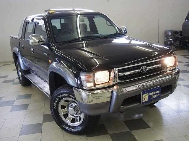 toyota hilux-sports-pickup 2001 2455216-28017 image 1