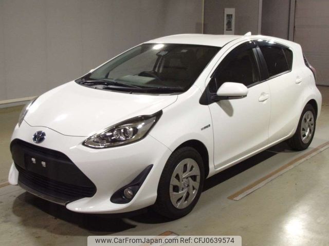 toyota aqua 2019 -TOYOTA--AQUA NHP10-6847411---TOYOTA--AQUA NHP10-6847411- image 1