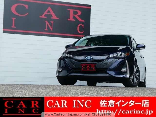 toyota prius-phv 2019 CFJ1821990 image 2