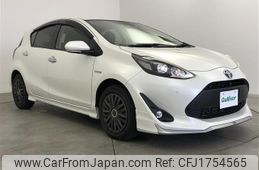 toyota aqua 2020 CFJ1754565