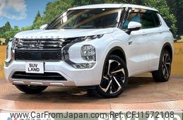 mitsubishi outlander-phev 2023 CFJ1572108