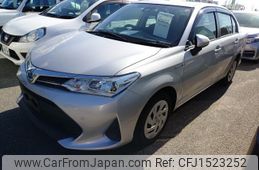 toyota corolla-axio 2018 CFJ1523252