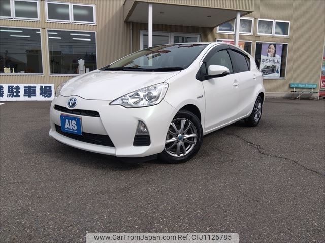 toyota aqua 2012 -TOYOTA--AQUA DAA-NHP10--NHP10-6067374---TOYOTA--AQUA DAA-NHP10--NHP10-6067374- image 1