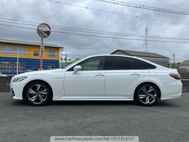 toyota crown-hybrid 2018 CFJ1514727 image 2
