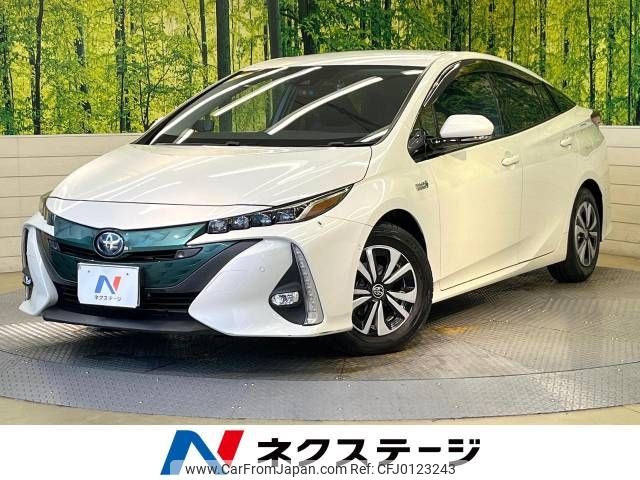 toyota prius-phv 2017 -TOYOTA--Prius PHV DLA-ZVW52--ZVW52-3021207---TOYOTA--Prius PHV DLA-ZVW52--ZVW52-3021207- image 1