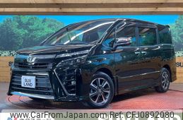 toyota voxy 2017 quick_quick_ZRR80W_ZRR80-0389578