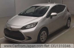 toyota aqua 2022 -TOYOTA--AQUA 6AA-MXPK11--MXPK11-2047555---TOYOTA--AQUA 6AA-MXPK11--MXPK11-2047555-