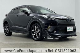 toyota c-hr 2018 CFJ1891063