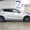 mazda demio 2017 CFJ1846159 image 8