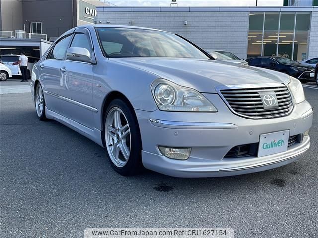 toyota crown-majesta 2004 CFJ1627154 image 1