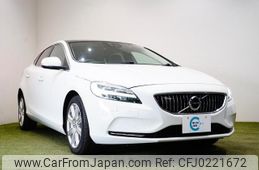 volvo v40 2019 -VOLVO 【和泉 300ﾜ6673】--Volvo V40 MB4154T--K2591827---VOLVO 【和泉 300ﾜ6673】--Volvo V40 MB4154T--K2591827-